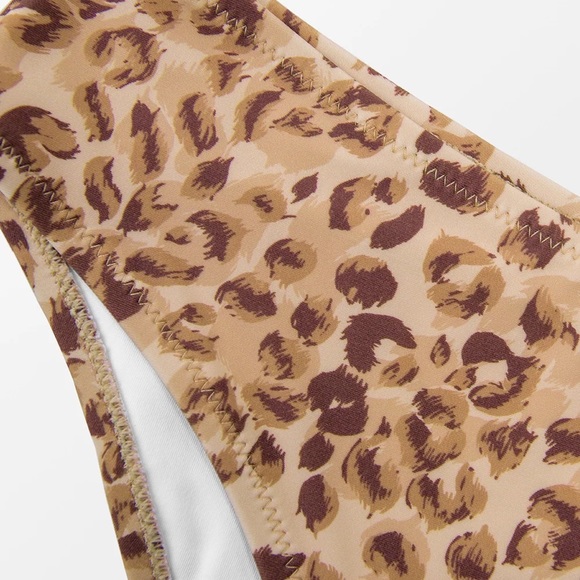 Muted Nude Leopard Mid Waist Bikini Set W/Hardware Ring Detail In Contrast Color - Picture 7 of 7